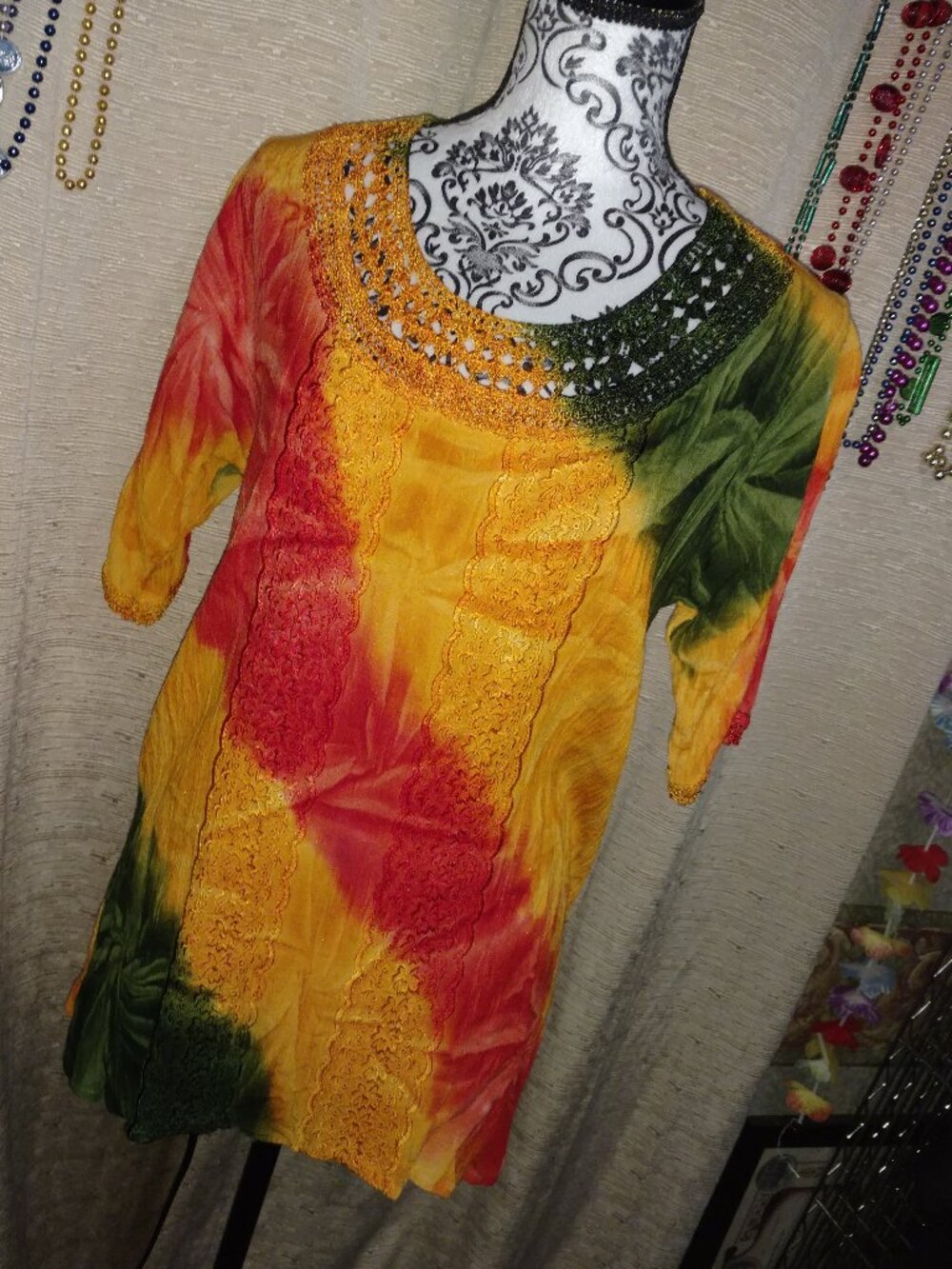 Unique Spectrum Tie Dye Crinkle Tunic Medium